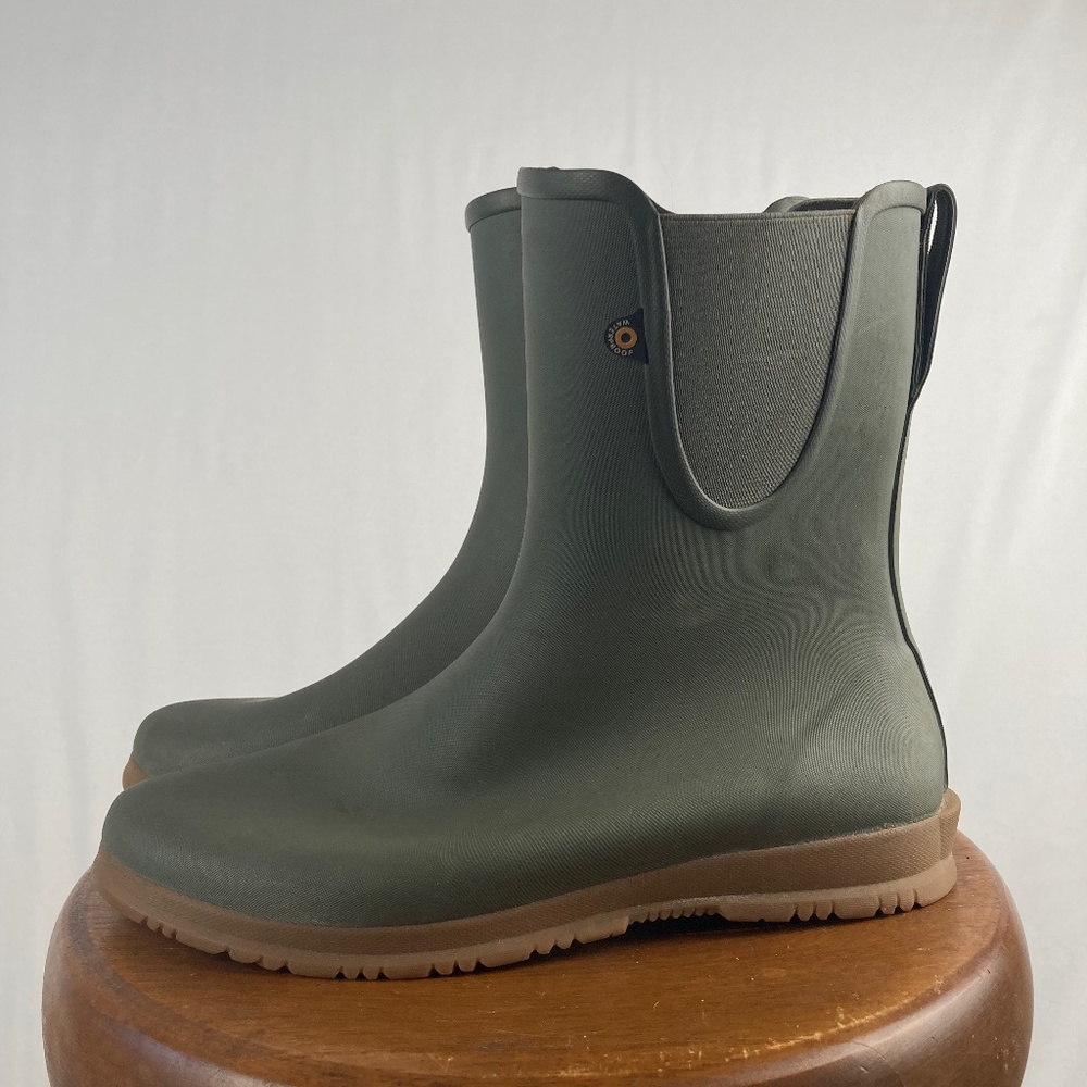 BOGS Sweetpea Tall Women's size 9 Rain Boot Green
